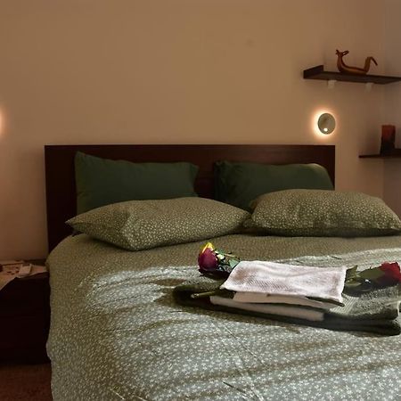 Seashell Apartment -Near The Beach Artemida  Bagian luar foto